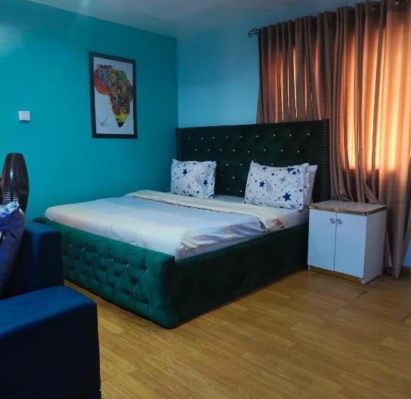 پانسیون Amor Suite And Apartment