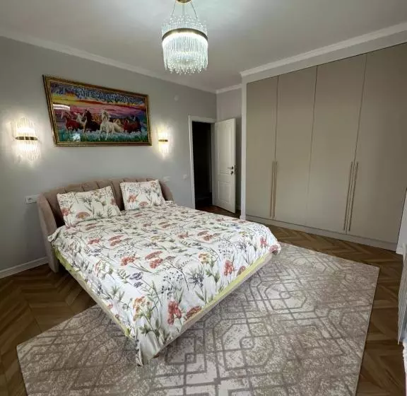 پانسیون Guest House Ak Orgo