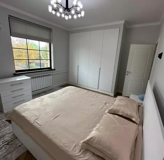 پانسیون Guest House Ak Orgo