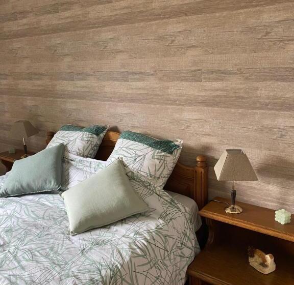 پانسیون Le Logis Du Plateau