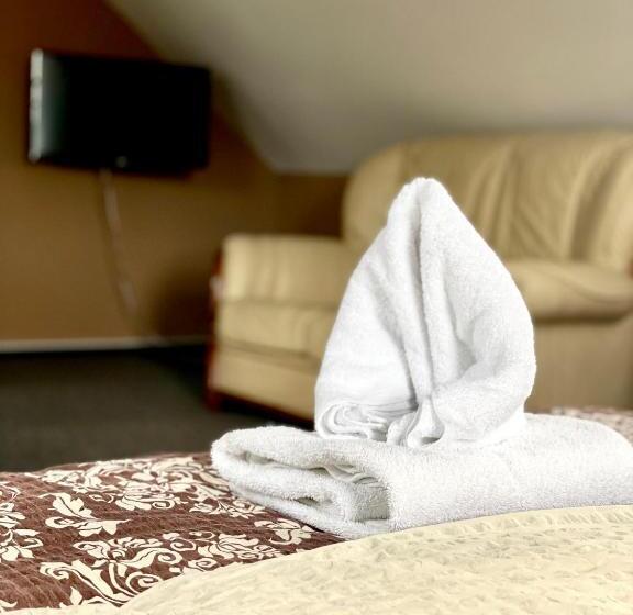 ペンション Penzion A Restaurace U Nováků