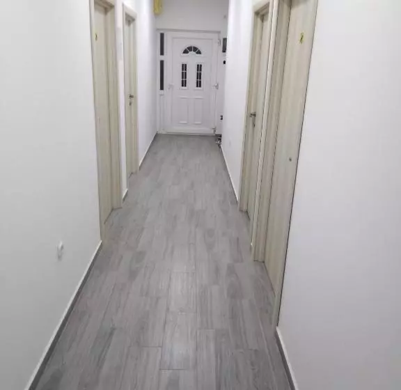 Majatalo Rooms Ilinden Skopje