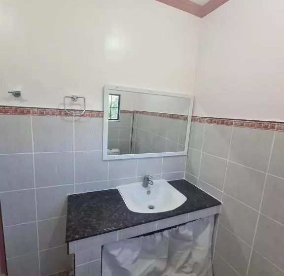 ペンション Rotunda Inn Home Stay