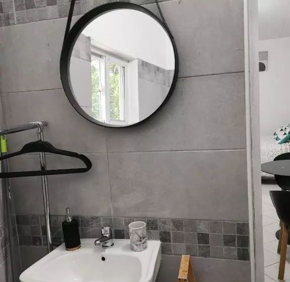 پانسیون Résidence Denguele Studio