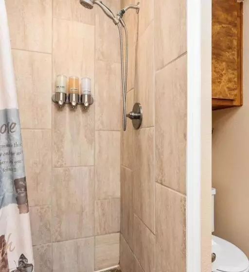 Majatalo Views, Hot Tub, Outdoor Shower, 15m From Sequoia