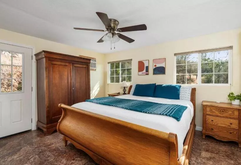 Majatalo Views, Hot Tub, Outdoor Shower, 15m From Sequoia