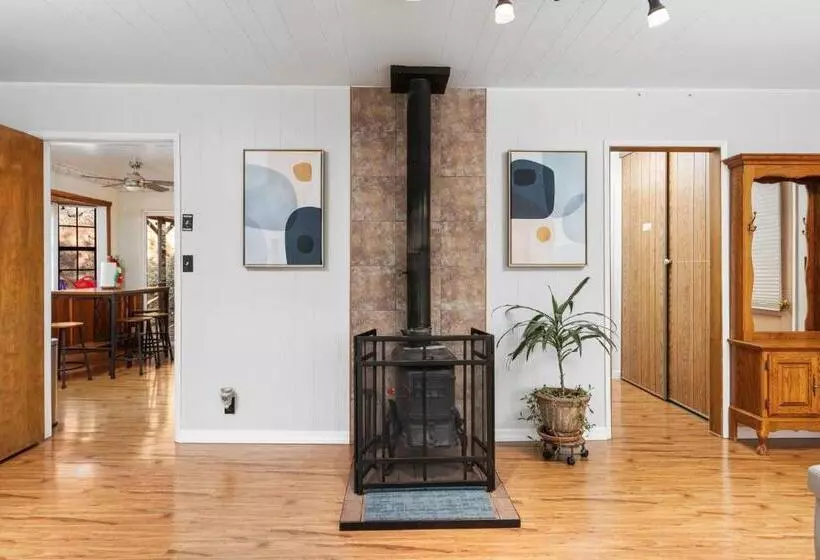 Majatalo Views, Hot Tub, Outdoor Shower, 15m From Sequoia