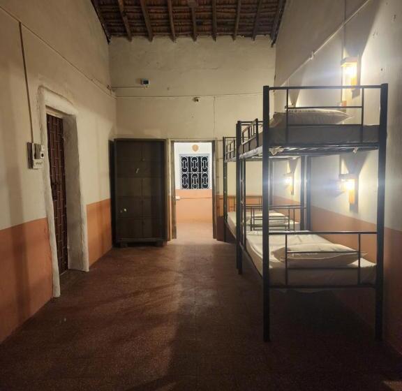 Rustic Dreams Hostel   Anjuna