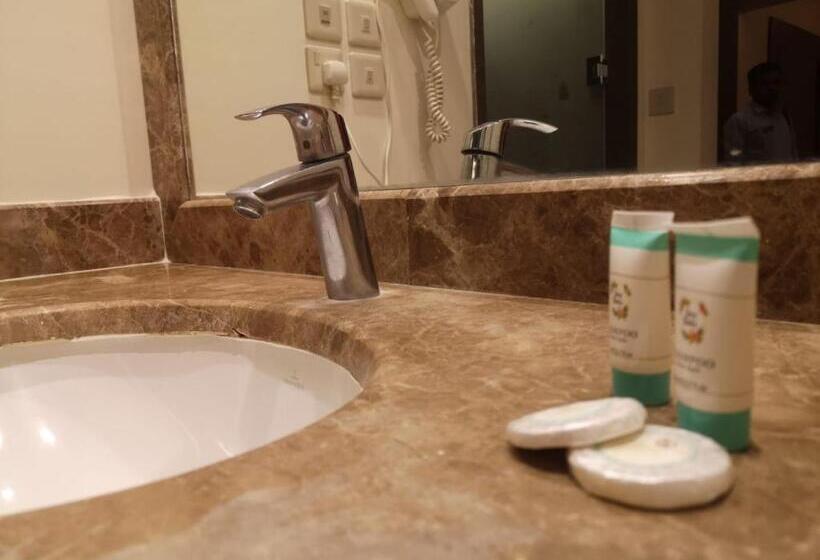 فندق تحسين العزيزية Tahseen Azizia