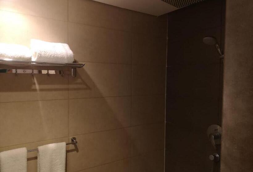 فندق تحسين العزيزية Tahseen Azizia