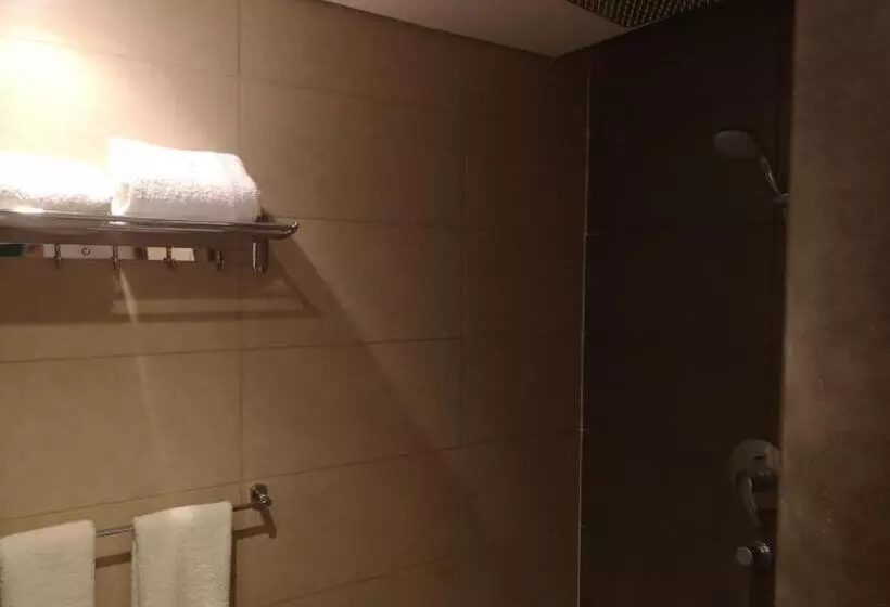 فندق تحسين العزيزية Tahseen Azizia