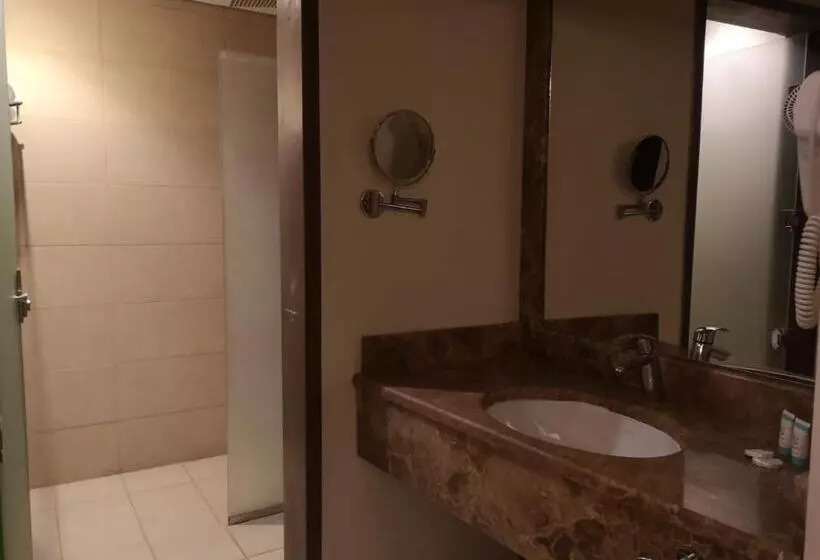 فندق تحسين العزيزية Tahseen Azizia