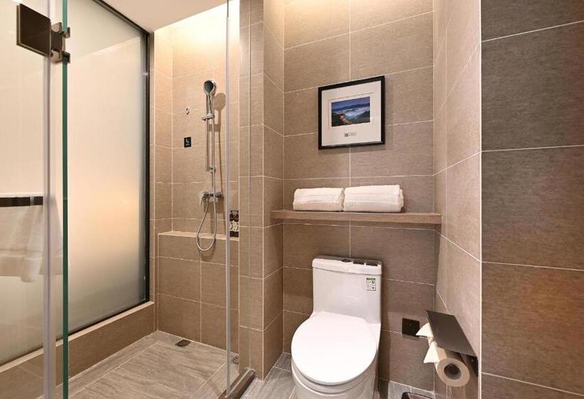 Atour Hotel Shenyang South Station Quanyun Road