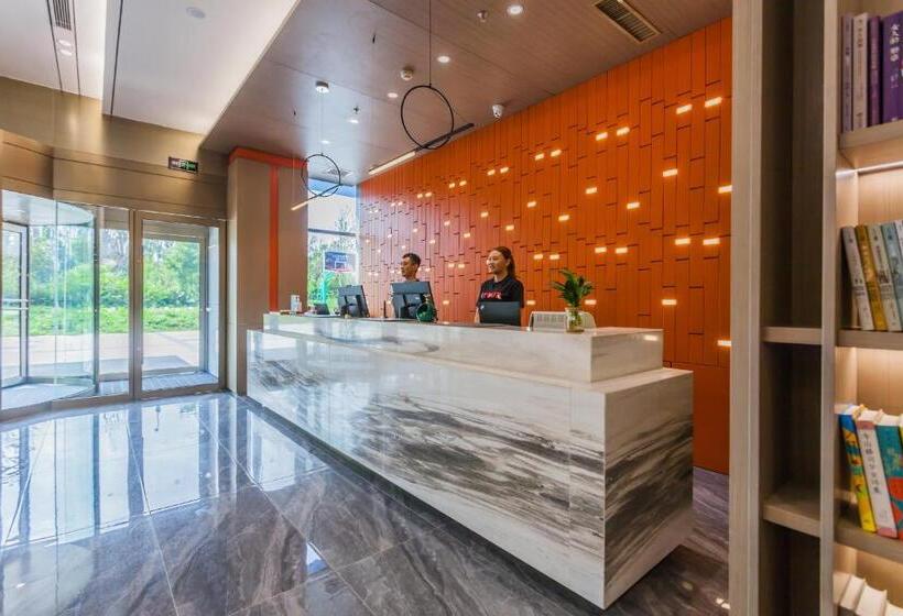 Atour Hotel Shenyang South Station Quanyun Road