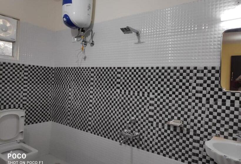 Отель Brahma Kamal Cottage Ransi