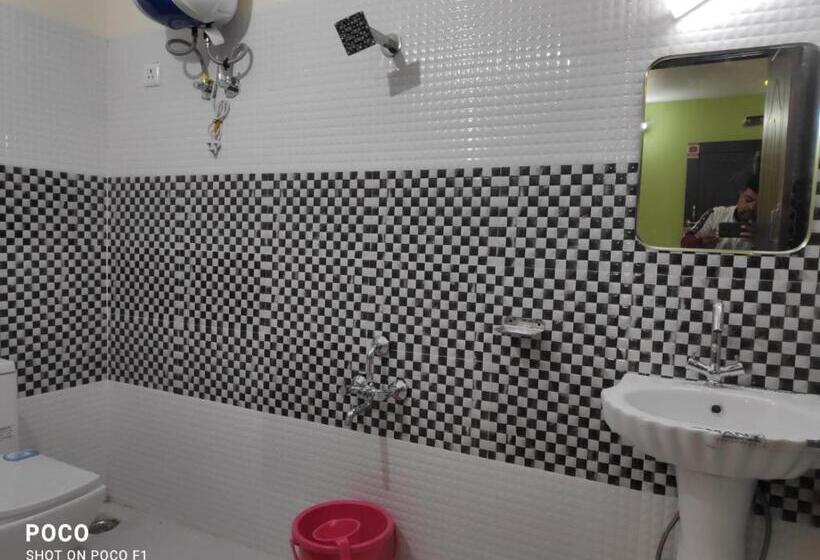 Отель Brahma Kamal Cottage Ransi