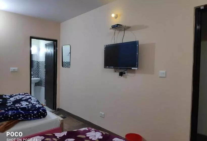 ホテル Brahma Kamal Cottage   Ransi