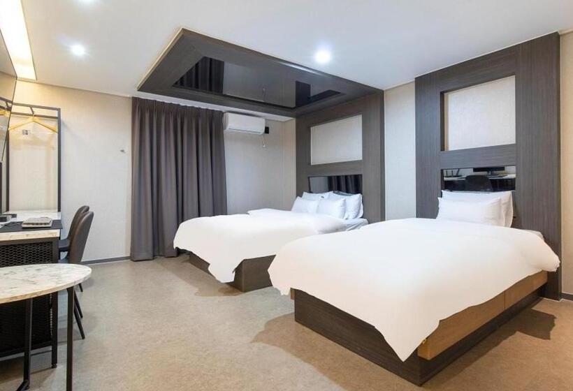 Hotel Hwaseong Stay13