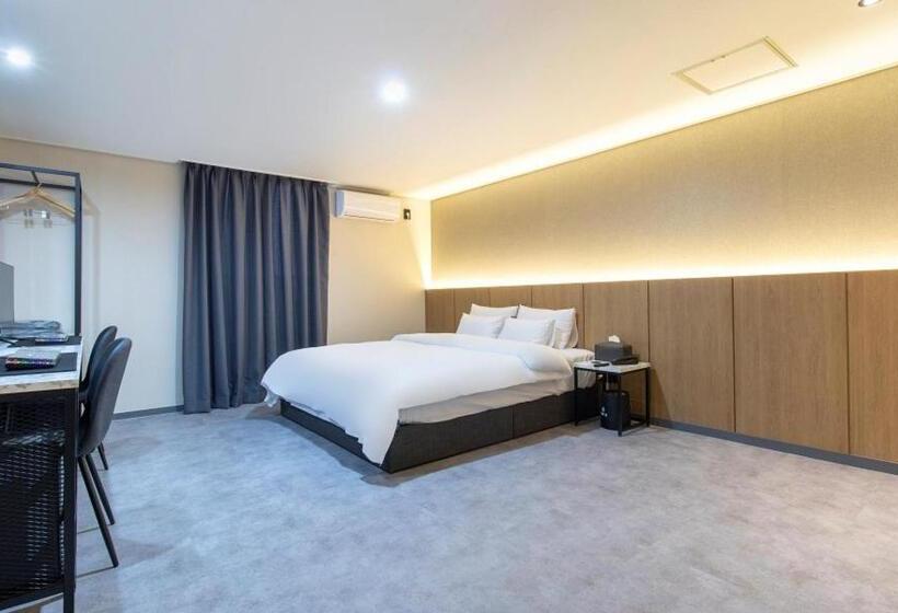 Hotel Hwaseong Stay13