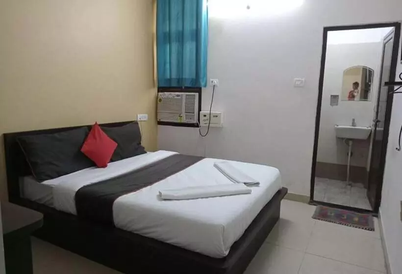 Hotelli Lily Grand By Gds