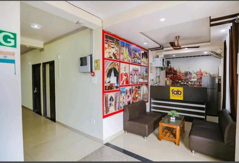 Hotel Lily Grand By Gds