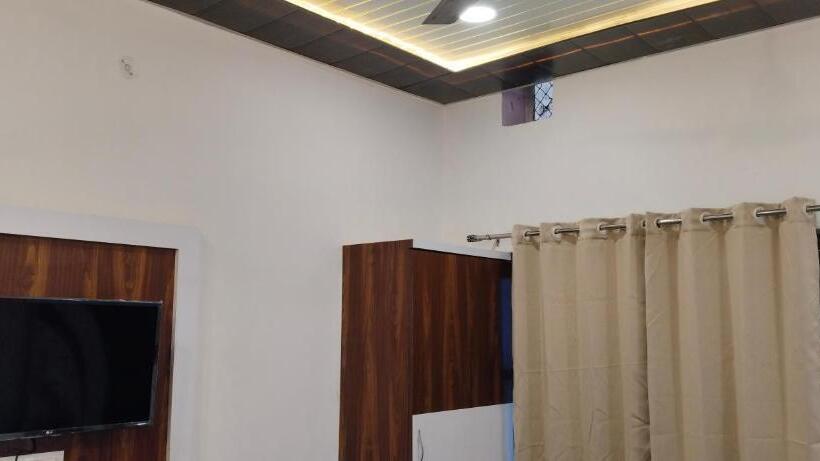 Hotel The Ram Krishna Palace