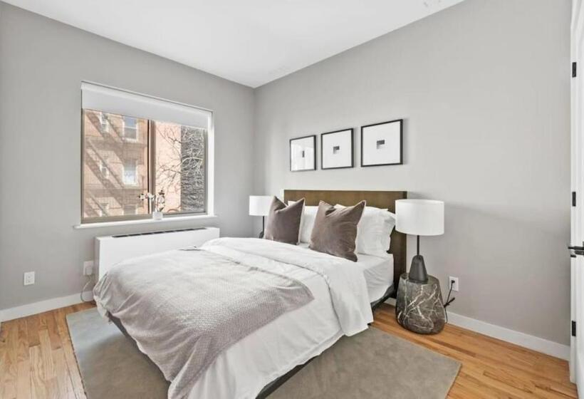 호텔 Top Notch 2br Suite Minutes To Central Park