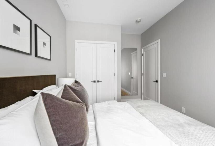 호텔 Top Notch 2br Suite Minutes To Central Park