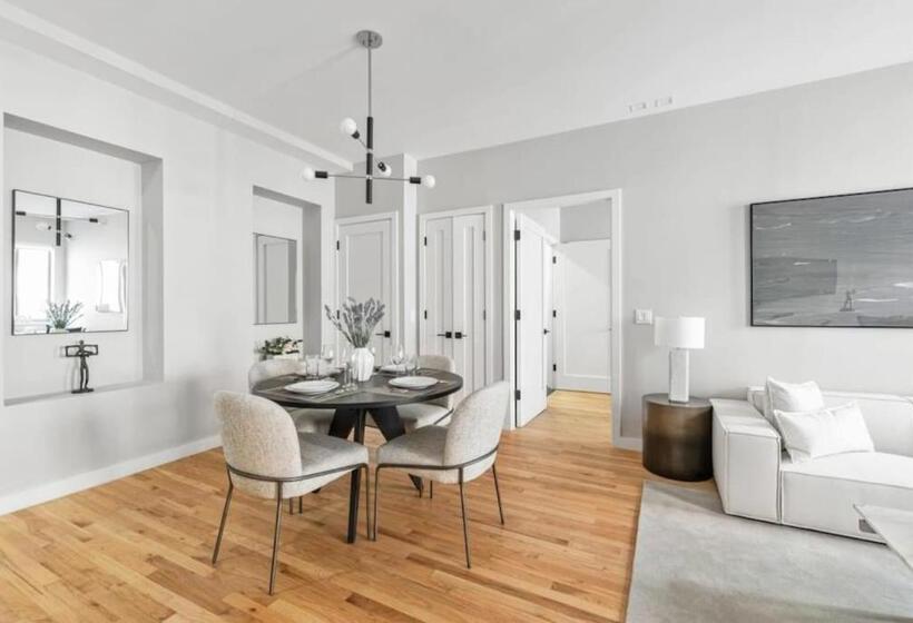 호텔 Top Notch 2br Suite Minutes To Central Park