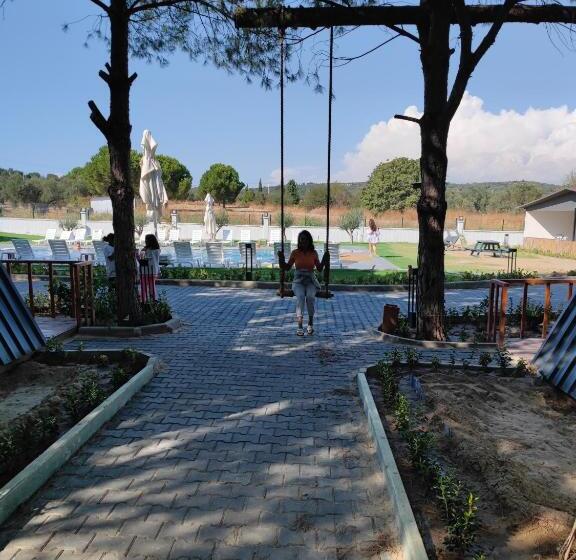 فندق Well Life Bungalovs