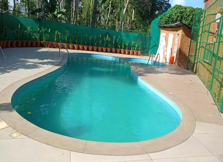 Mystery Maze Resort And Spa