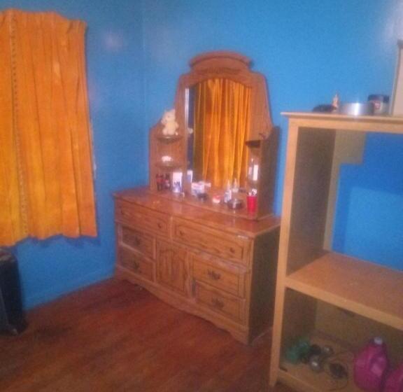 膳宿费 Chill Out House