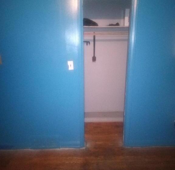 膳宿费 Chill Out House