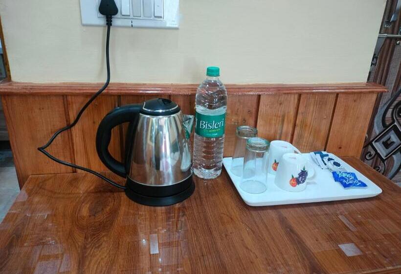 Пансион Kaafal Hotel & Restaurant