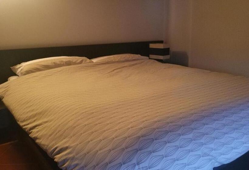 膳宿费 Lugano, Stanza A Breganzona