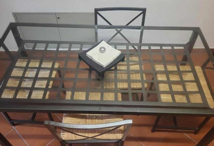 膳宿费 Lugano, Stanza A Breganzona