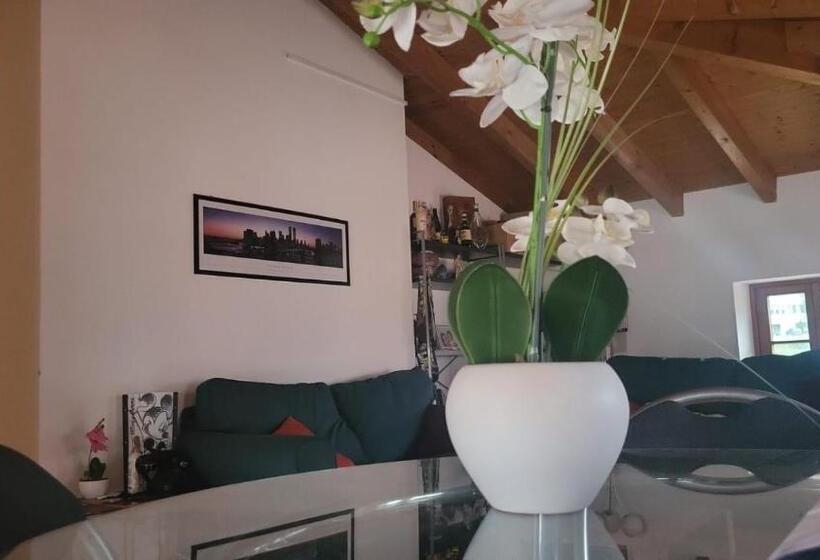 膳宿费 Lugano, Stanza A Breganzona