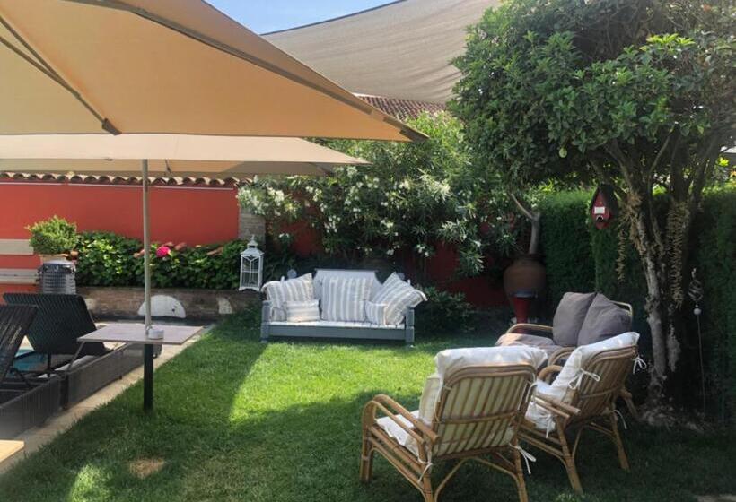 Пансион B&b Villa La Canonica A Padernello