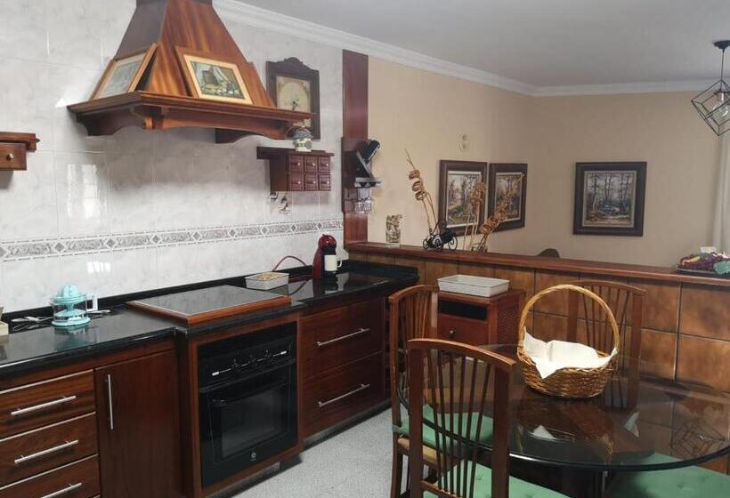 پانسیون Vivienda El Timón