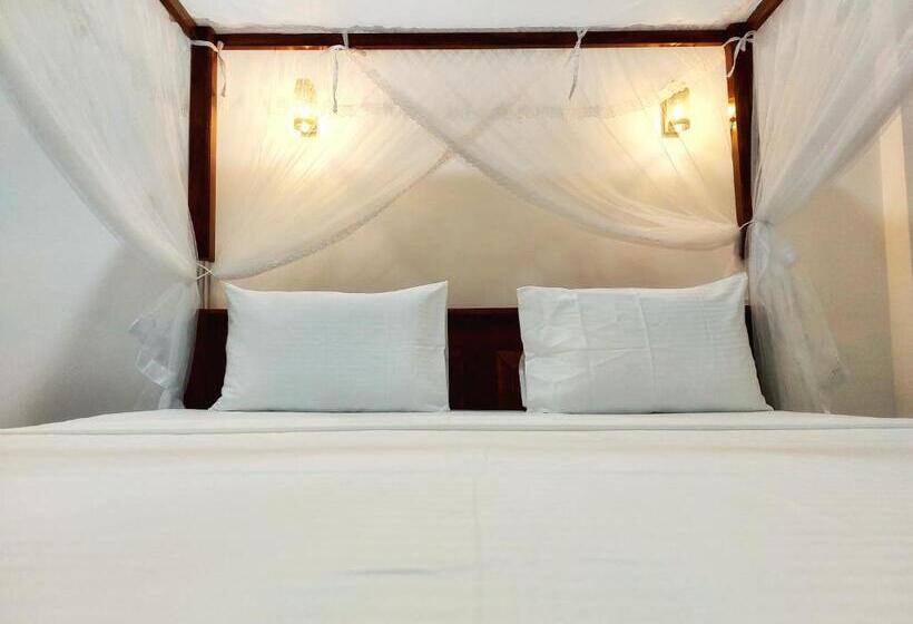 Majatalo Y &y Guesthouse