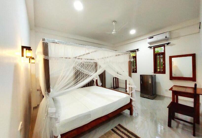 Majatalo Y &y Guesthouse