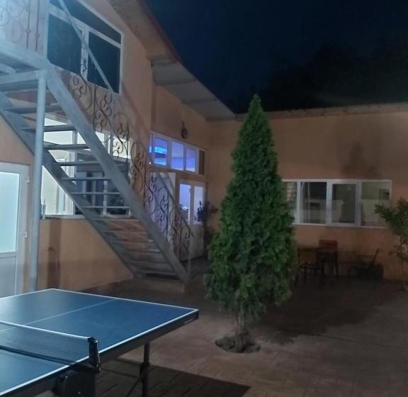 Pensiune Sara Daymond