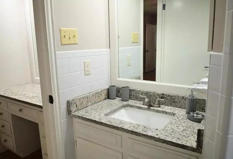 ユースホステル San Antonio: Fully Furnished 4br Perfect For Fams