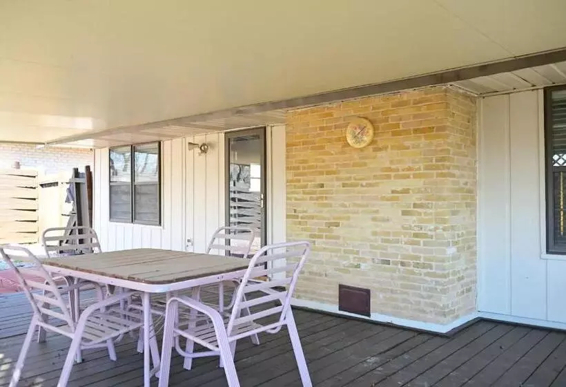 ユースホステル San Antonio: Fully Furnished 4br Perfect For Fams