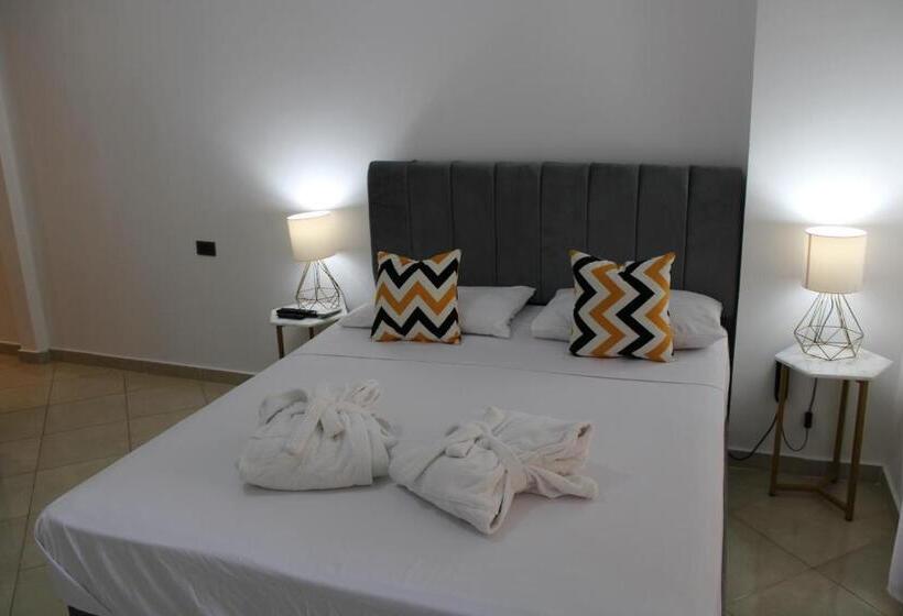 Apartment Inside 5 Star Hotel Private Beach With Reef