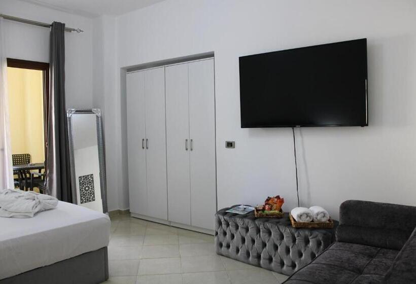 Apartment Inside 5 Star Hotel Private Beach With Reef