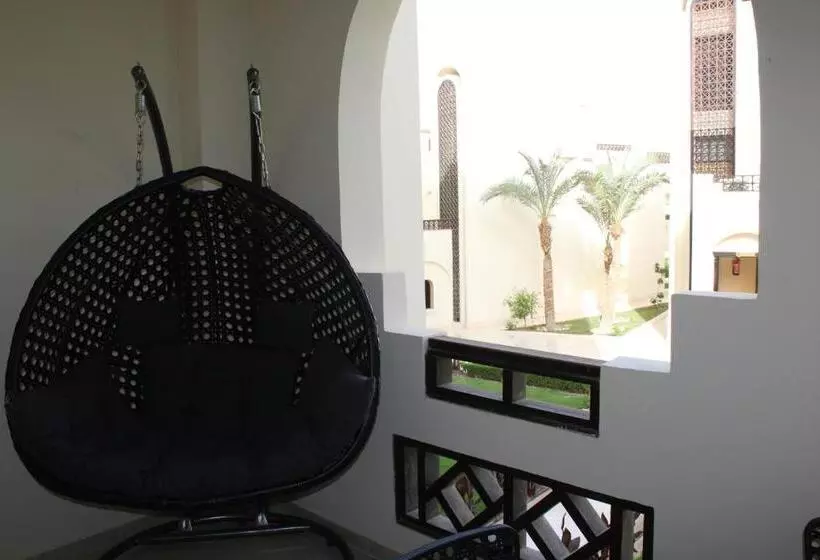 Apartment Inside 5 Star Hotel Private Beach With Reef