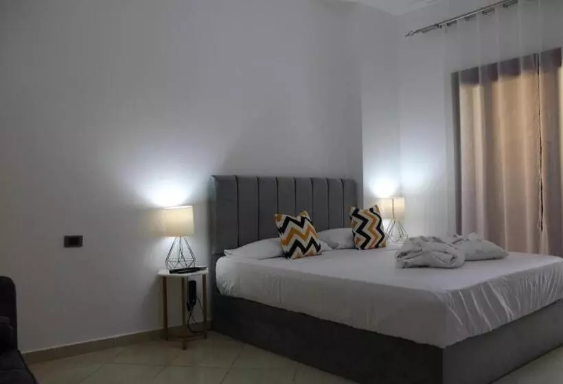 Apartment Inside 5 Star Hotel Private Beach With Reef