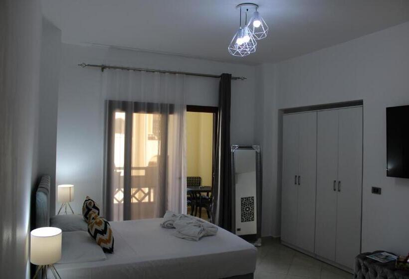 Apartment Inside 5 Star Hotel Private Beach With Reef