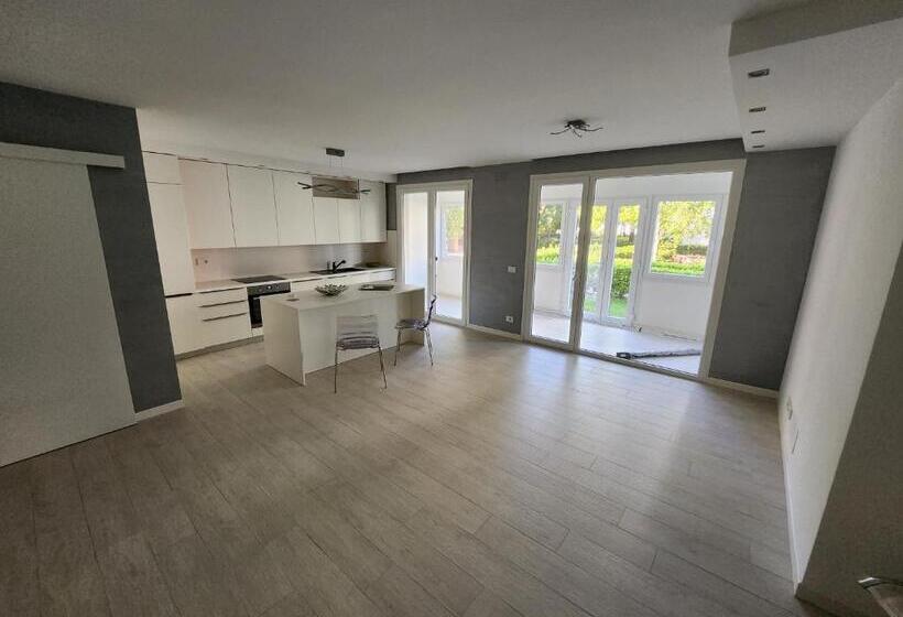 تختخواب و صبحانه Casa Cleo